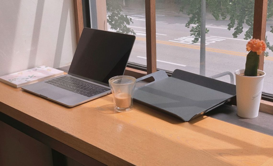 laptop jako komputer stacjonarny