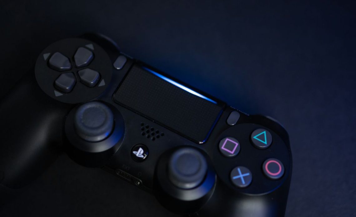 przycisk r3 na padzie ps4